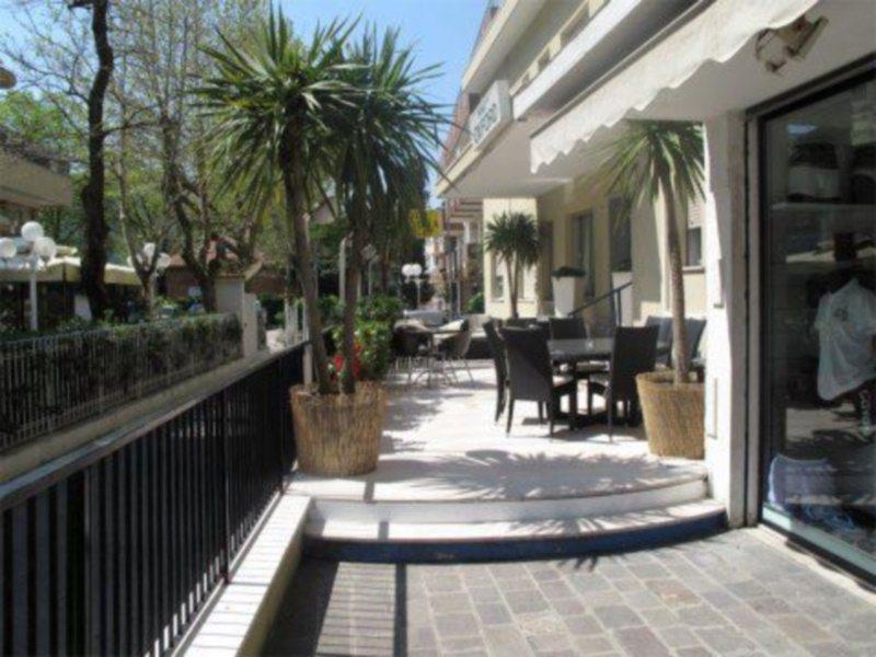 Hotel Oxford Rimini Exterior foto